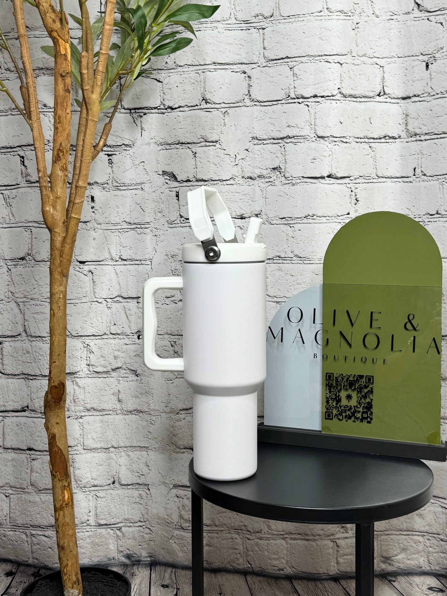 The Ally 40oz Tumbler